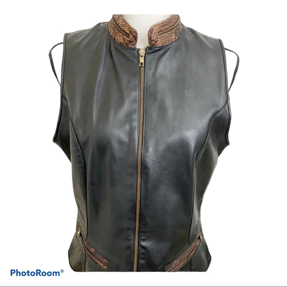 Cache genuine leather shorts and vest. Vintage size 8 2 piece set